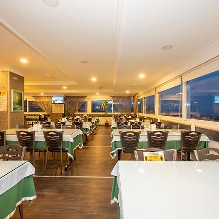 Yaztur Hotel Истанбул Екстериор снимка