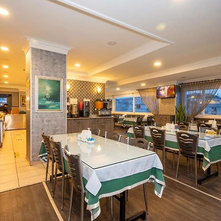 Yaztur Hotel Истанбул Екстериор снимка